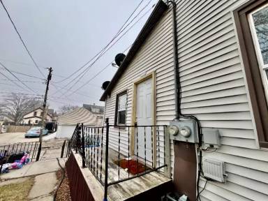 Main picture of 1713 Erie Ave