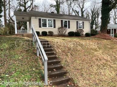 Main picture of 1405 Revere Rd