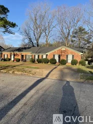 Main picture of 2040 Dawson Ln