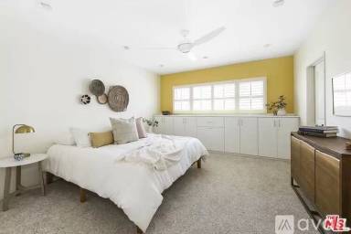 Main picture of 837 10th St