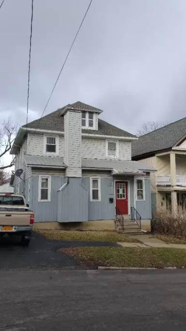 Main picture of 1656 Neilson St