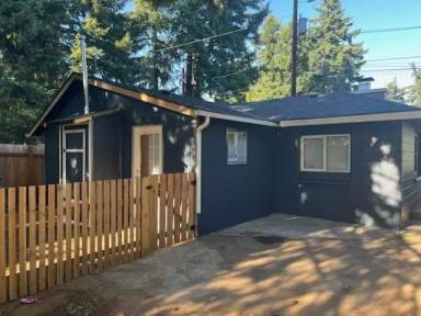 Main picture of 3025 SE 131st Ave