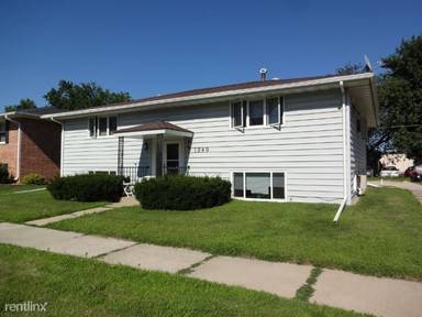 Main picture of 1340 4th Ave SW