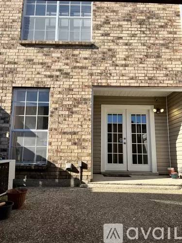 Main picture of 6212 Stumberg Ln