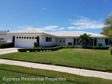 Main picture of 3944 Doral Dr
