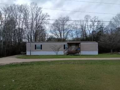 Main picture of 38428 Sharps Ln