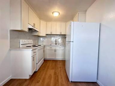 Main picture of 1651 Merrill Dr