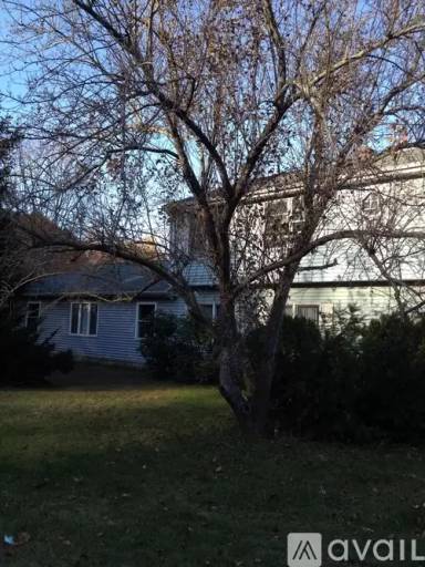Main picture of 126 Hellstrom Rd