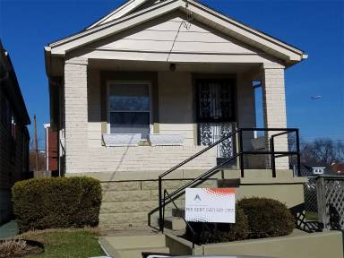 Main picture of 2103 Dumesnil St