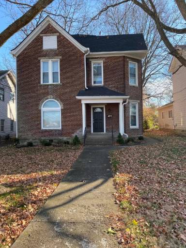 Main picture of 208 Chambers Ave