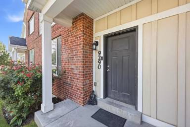 Main picture of 9290 S Rose Cottage Way