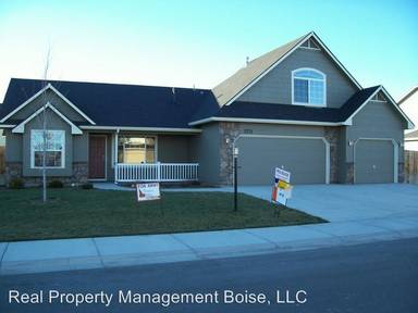 Main picture of 3771 N Rhodes Ave