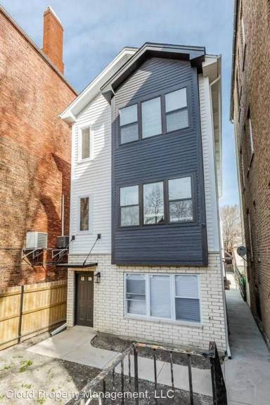 Main picture of 2650 W 21st Pl