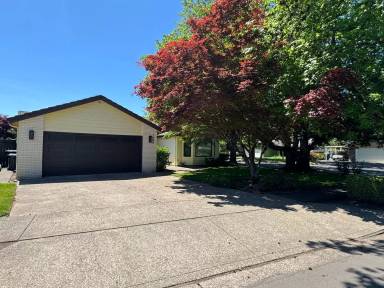 Main picture of 1499 Kellogg Rd