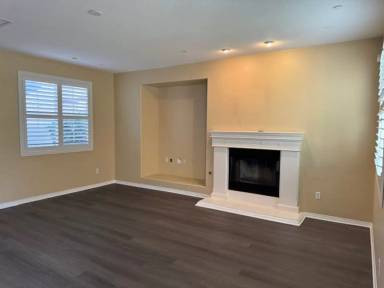 Main picture of 4104 Galapagos Way