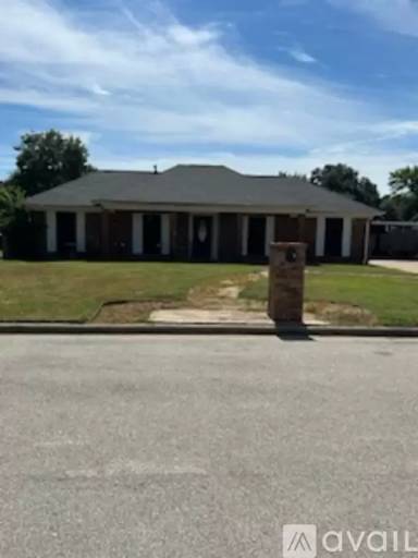 Main picture of 2809 Apple Creek Cir