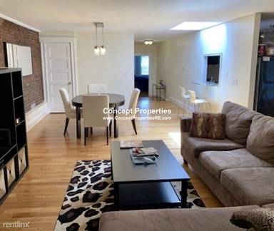Main picture of 134 Marlborough St