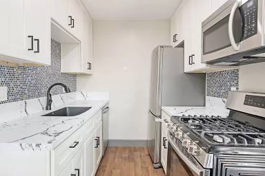 Main picture of 228 H St