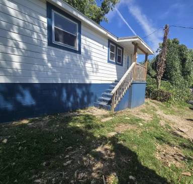 Main picture of 510 Hill St NW