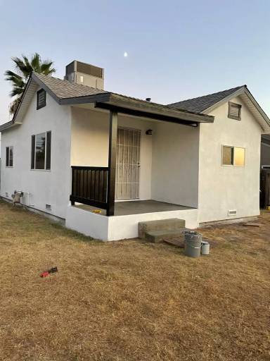 Main picture of 1301 Orange Ave