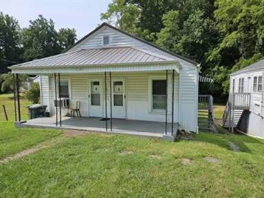 Main picture of 1364 Milligan Hwy