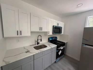 Main picture of 1364 Berme Rd