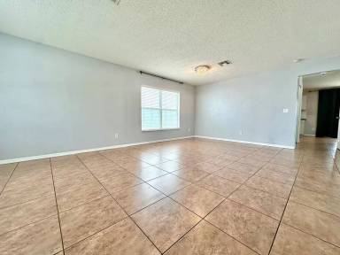 Main picture of 15061 Waterford Chase Pkwy