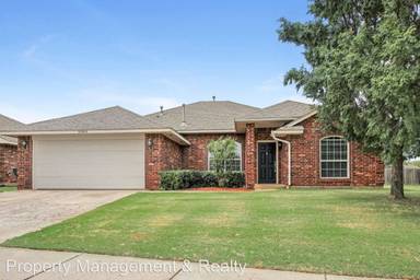 Main picture of 21943 Pleasant Ridge Rd