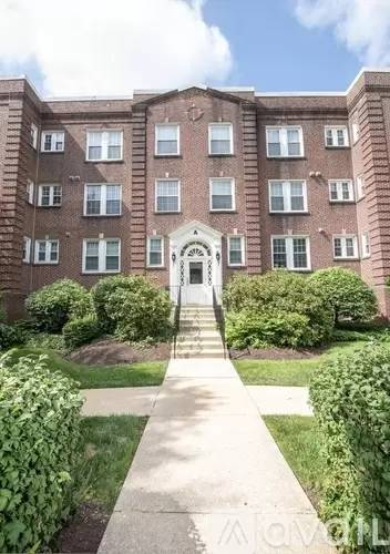 Main picture of 104 Woodside Rd