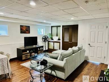 Main picture of 129 Crisfield St