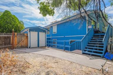 Main picture of 561 N Sparn Ct