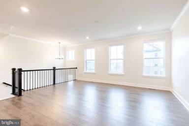 Main picture of 7603 Chert Ct