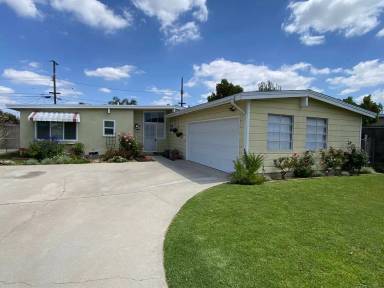 Main picture of 13947 Giordano St