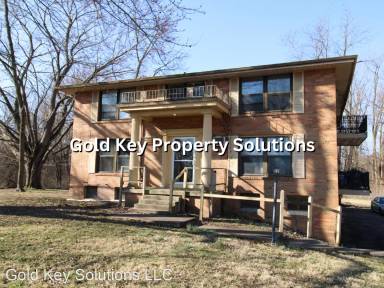 Main picture of 1129 W 39th St