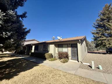 Main picture of 350 Rim Rock Cir