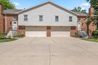 Main picture of 9239 Doubloon Rd