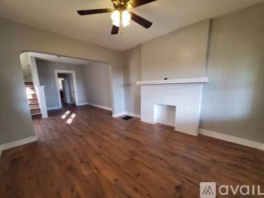 Main picture of 83 E Hillcrest Ave