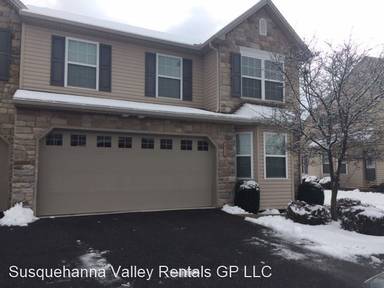 Main picture of The Villas at Silver Creek