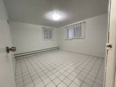 Main picture of 3403 92nd St