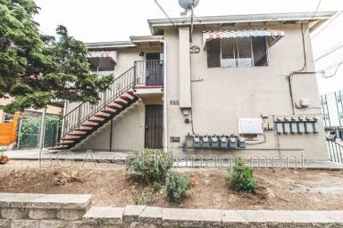 Main picture of 1600 Tyler St