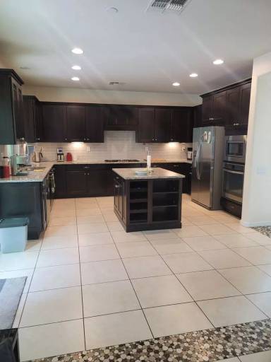 Main picture of 3826 E Cat Balue Dr