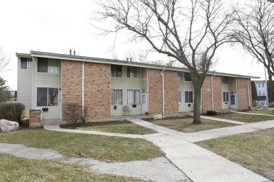 Main picture of 9020H N 95th St
