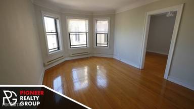 Main picture of 1125 W Oakdale Ave