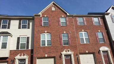 Main picture of 22852 Yellow Oak Ter