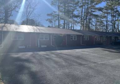 Main picture of 1804 Parkwood Ln