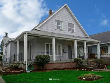 Main picture of 4017 Yakima Ave
