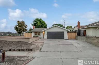 Main picture of 300 Evergreen Dr