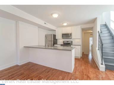 Main picture of 2110 W Master St