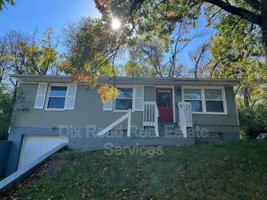 Main picture of 921 Millikin St