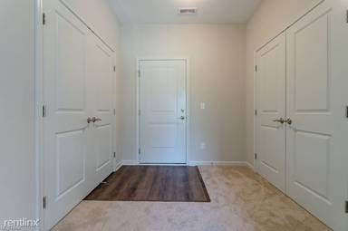 Main picture of 27 Ashbourne Dr